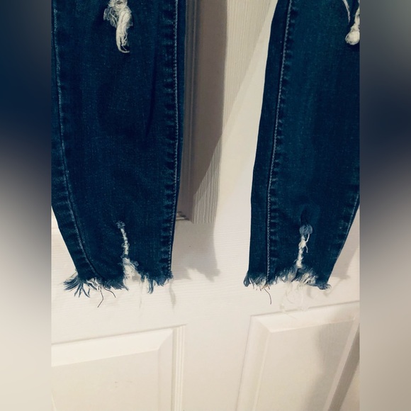 S.O.N.G. Perfect High Rise Skinny Ankle Jeans 9/29 Distressed Skater Rips - Picture 3 of 11